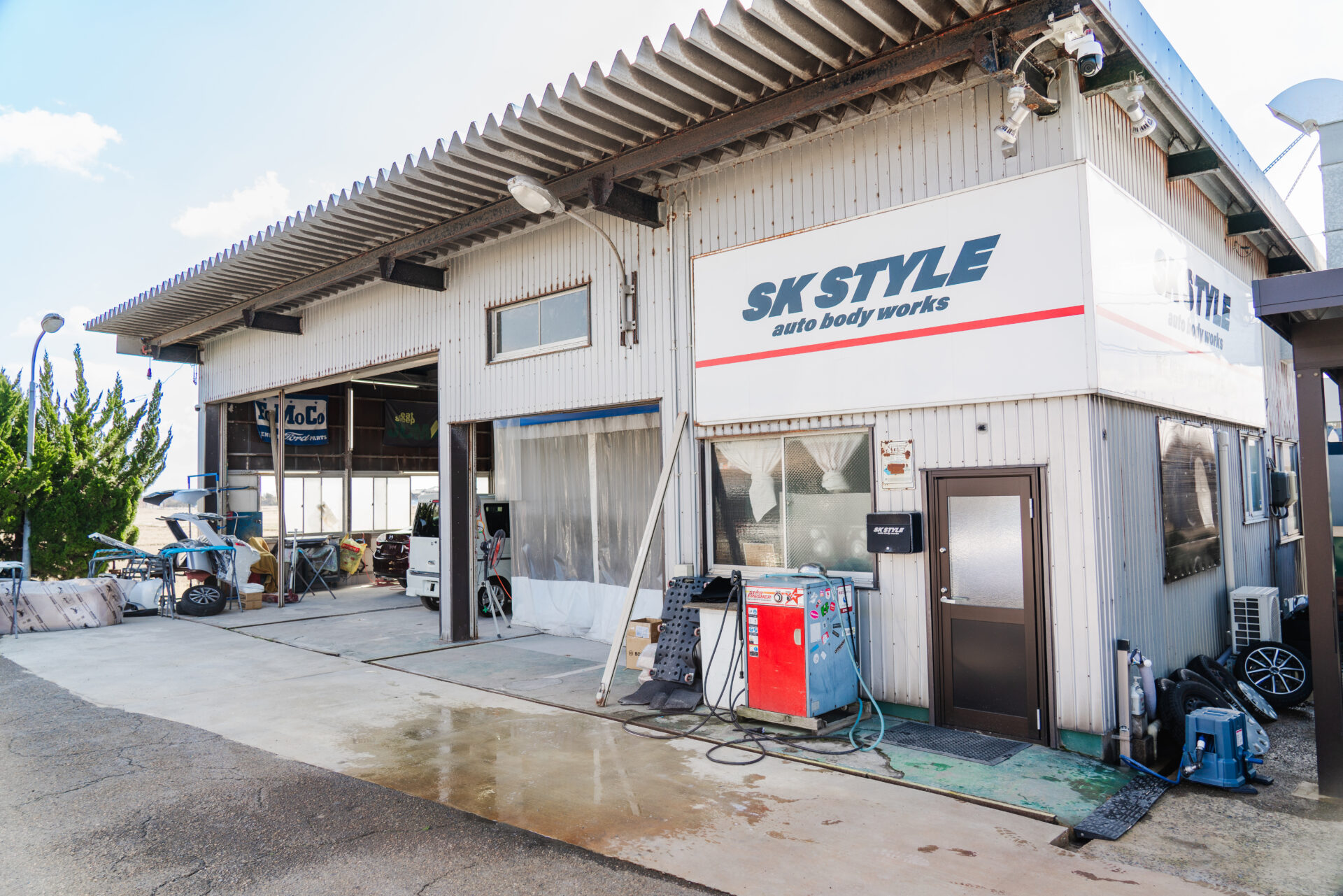 選ばれる理由#1 「ディーラーより費用を抑えながら
高品質な仕上がりを実現！」